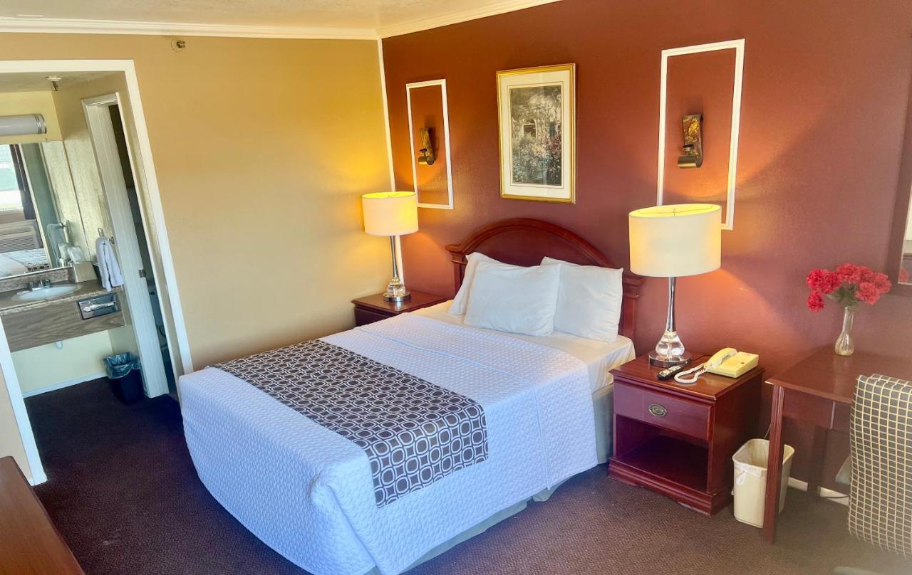 Park Avenue Inn & Suites Victorville Eksteriør bilde