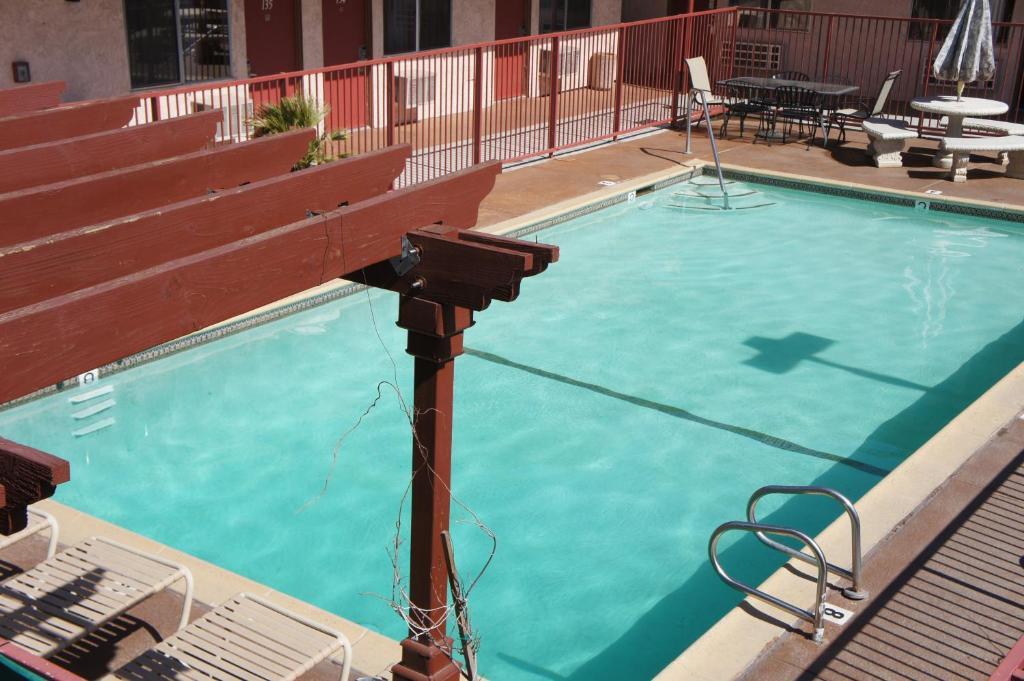 Park Avenue Inn & Suites Victorville Eksteriør bilde