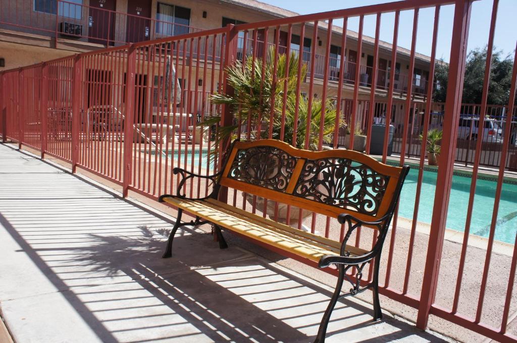 Park Avenue Inn & Suites Victorville Eksteriør bilde